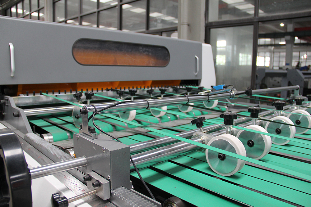 KS-A Series Servo control high speed rotary paper sheeters