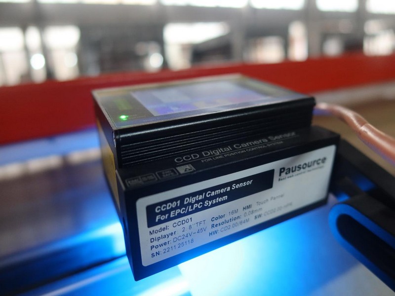 Close-up of a CCD digital camera sensor used in Kingsun slitter rewinders for high-precision line and edge position control (EPC/LPC).